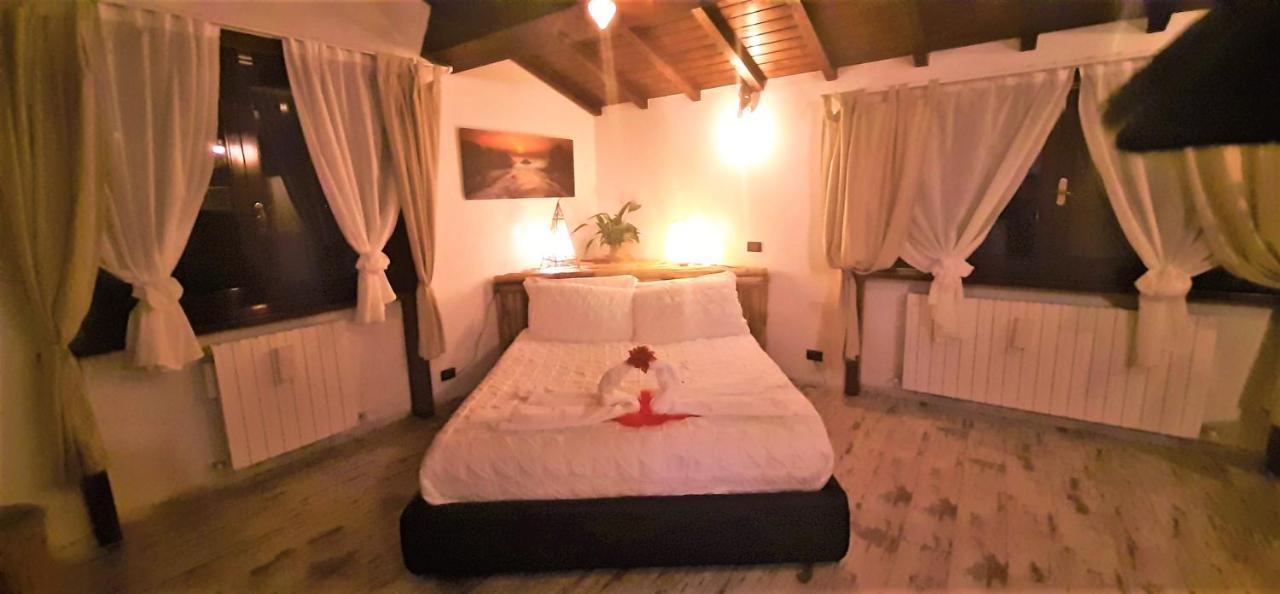 Bed and Breakfast Essenziale Castell'Anselmo Екстер'єр фото