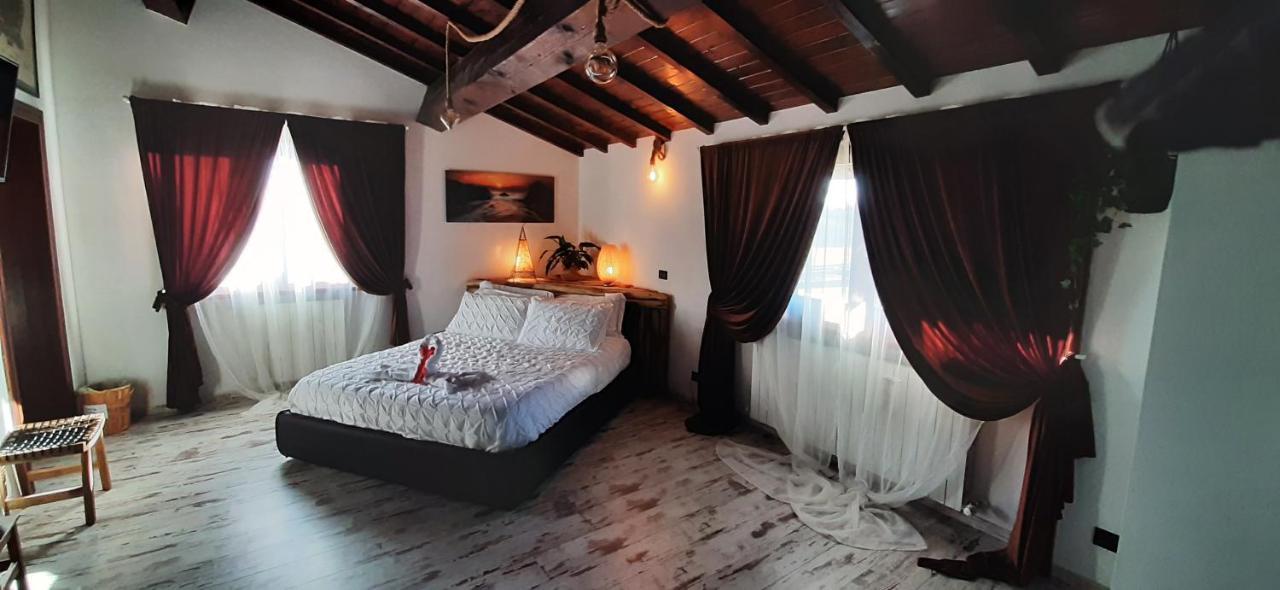 Bed and Breakfast Essenziale Castell'Anselmo Екстер'єр фото