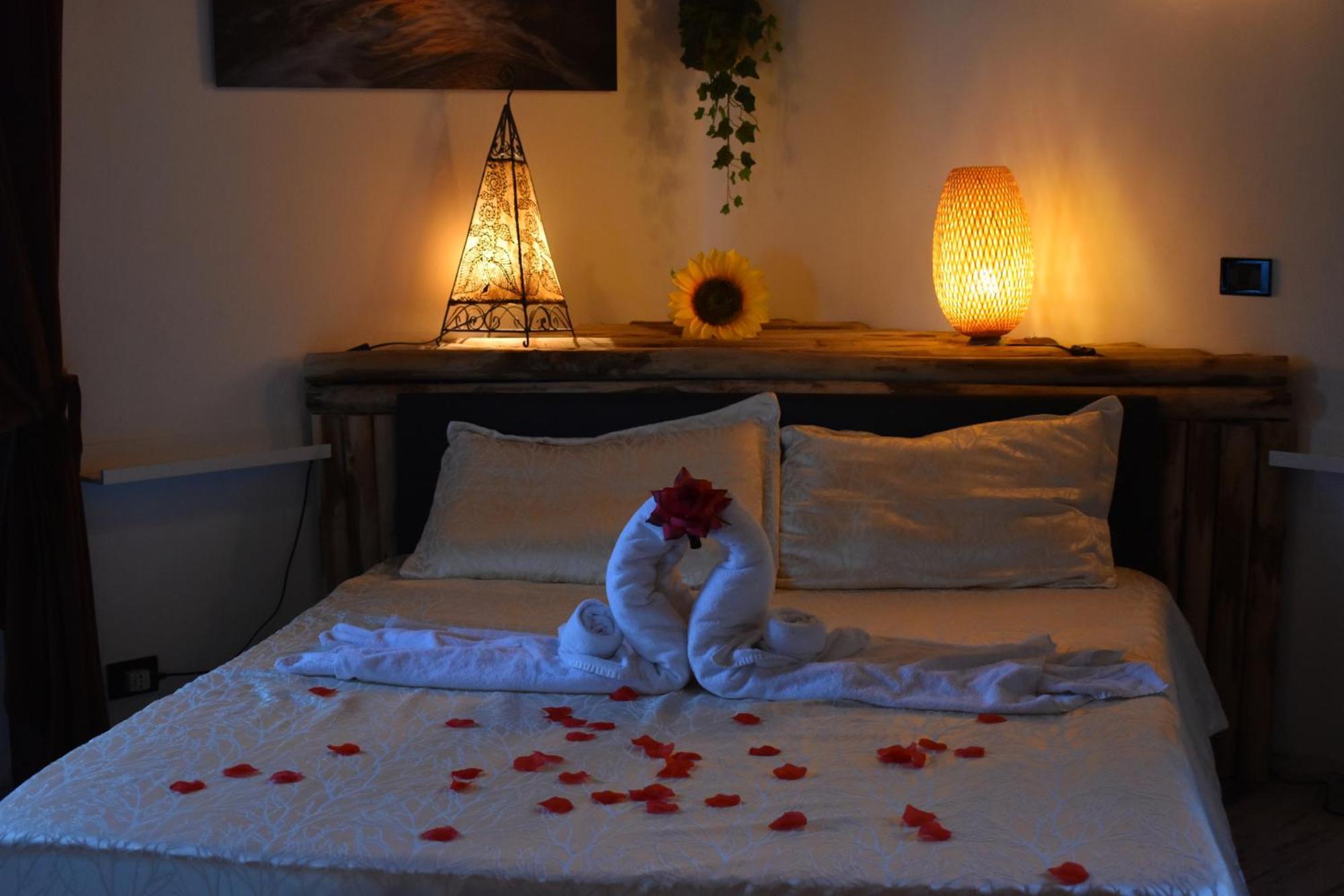 Bed and Breakfast Essenziale Castell'Anselmo Екстер'єр фото