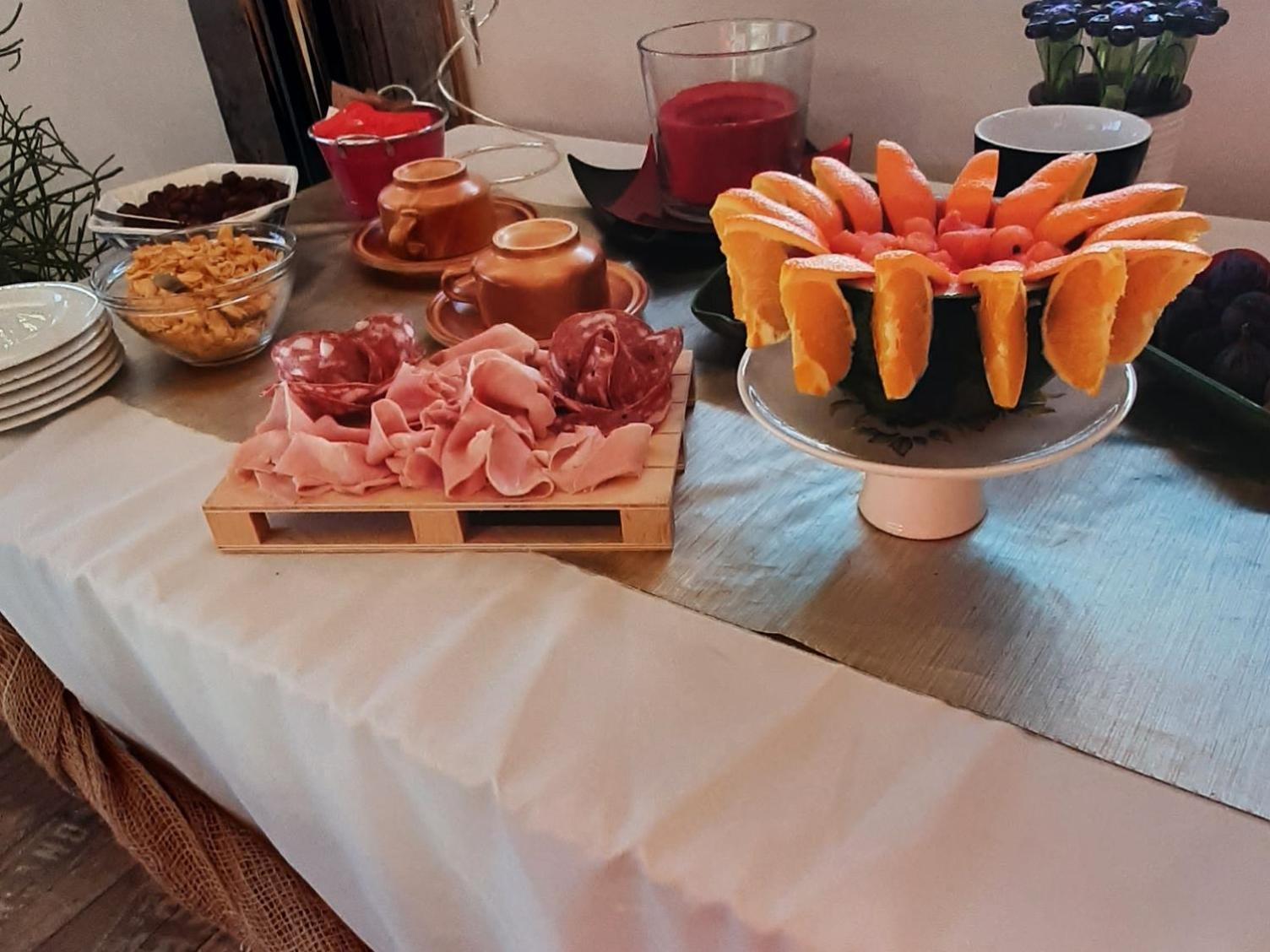 Bed and Breakfast Essenziale Castell'Anselmo Екстер'єр фото